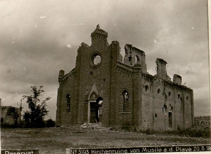Reservat Kirchenruine von Musile a.d.Piave 20.6.18. (BildID 15619745)
