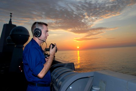 Replenishment at sea 121017-N-BB534-022