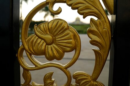 Decoration frame iron