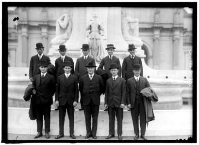RESERVE ARMY, U.S. FRONT- MORRIS KLAIF; ANTHONY SCHETTINO; REP. A.P. GARDNER OF MASSACHUSETTS; SPONSOR OF GROUP, ISSEA SOHN; HUGO L. ANDERSON. REAR- CHARLES NEILCERT, MORRIS BORKIN; THOMAS LCCN2016866293