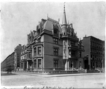 Residence of Wm. K. Vanderbilt LCCN92500160