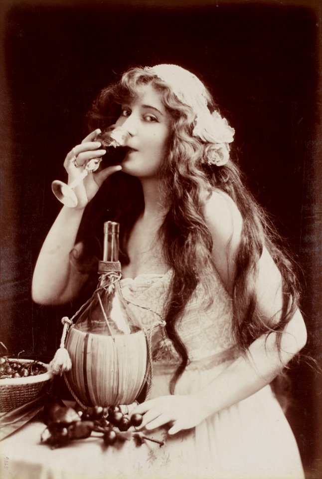 Renée Desprez, btv1b8596946r-p025