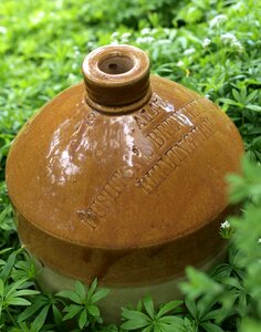 Ceramic bottle green bottle