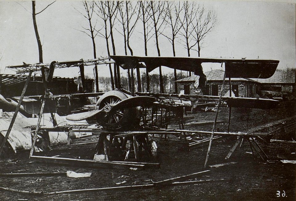 Reproduktionen von Engl.-Franz.Flugzeugmaschinen (BildID 15657604)