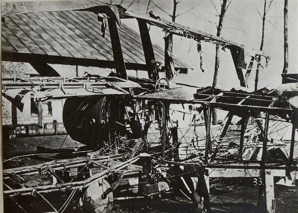 Reproduktionen von Engl.-Franz.Flugzeugmaschinen. (BildID 15657581)