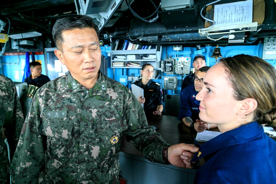 Republic of Korea navy members visit USS Shiloh 140717-N-NE138-111