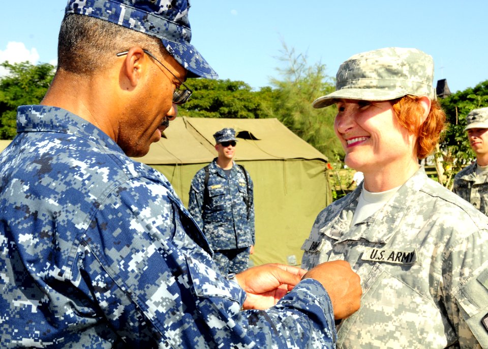 Reserve Army nurse from Indiana participates in humanitarian mission in South Pacific 110621-N-BC134-070