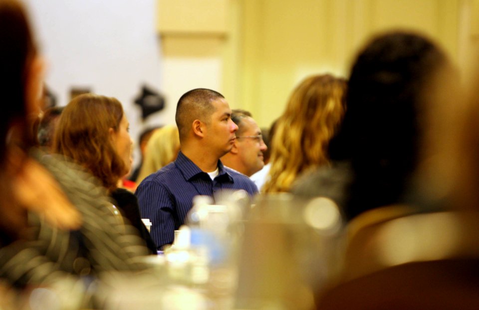 Returning Warrior Workshop encourages sailors, families to communicate 130824-N-YU482-175