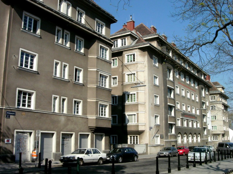 Reuenthalgasse 2-4