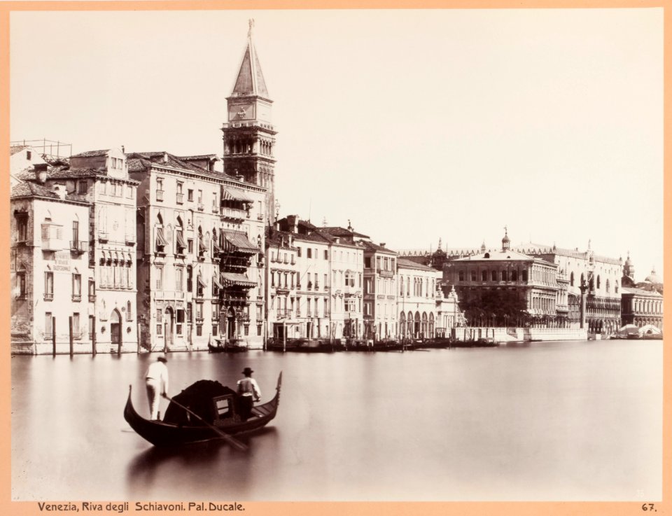Reprofotografi av bild från resealbum, i samband med utställningen Samtida venetianskt konstglas - Hallwylska museet - 87770