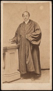 Reverend Leonard Grimes, abolitionist, conductor on the Underground Railroad, and first pastor of Twelfth Baptist Church (The Fugitives Church), Boston) - G.H. Loomis, cartes de visite, 7 LCCN2017660624