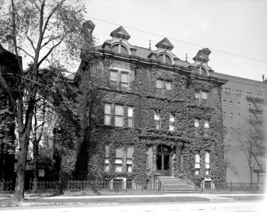 Residence of R.A. Alger, front view, Detroit, Mich
