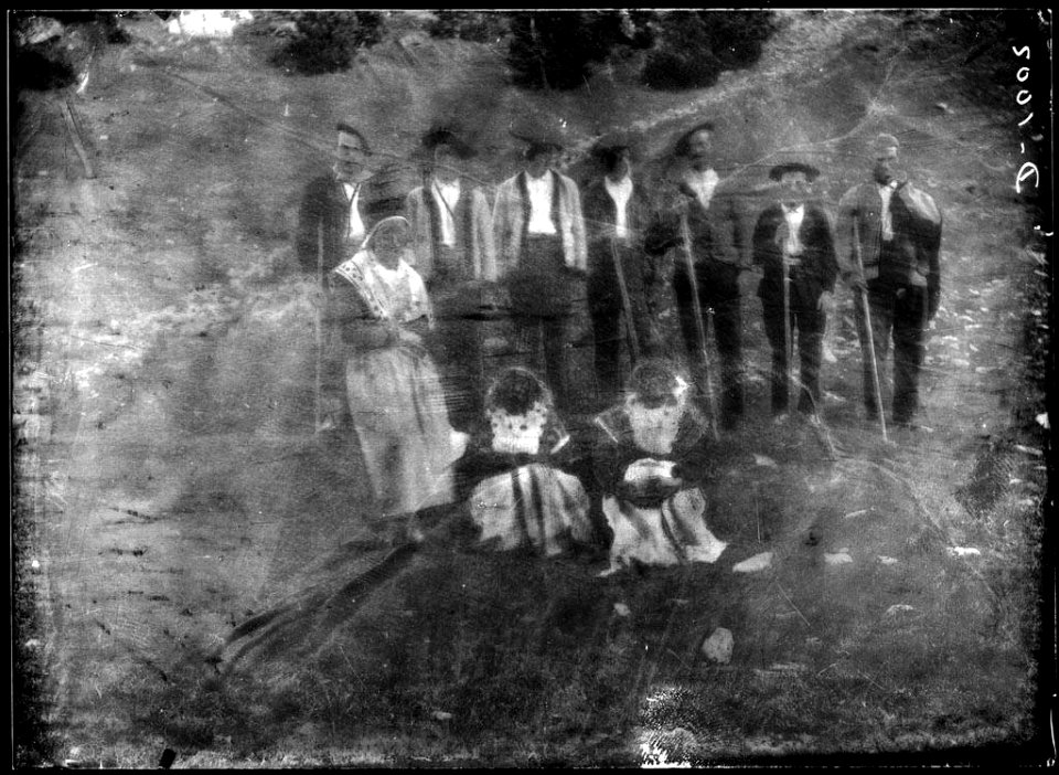 Retrat de grup dels Romeus de la Vall de Bermale