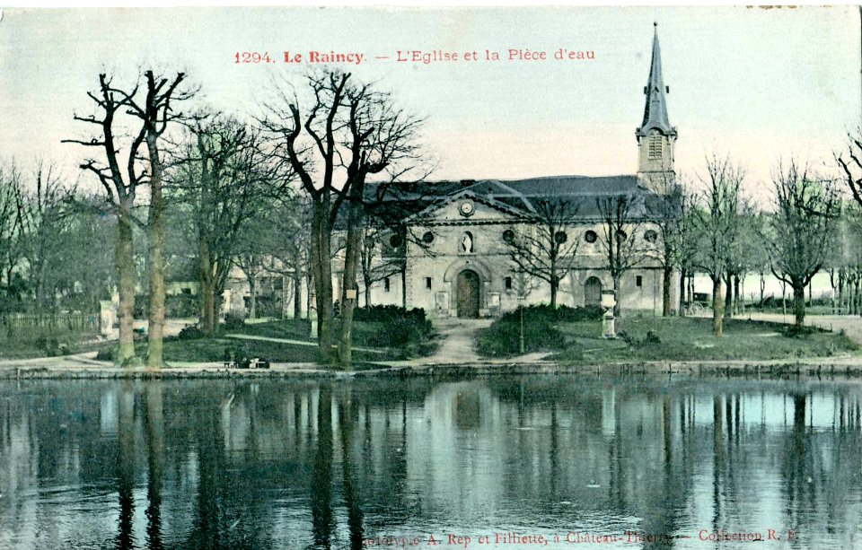 RF 1294 - LE RAINCY - L'église et la Pièce d'eau