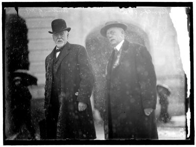 REYNOLDS, JOHN MERRIMAN. REP. FROM PENNSYLVANIA, 1905-1911. RIGHT, WITH ANDRUS OF NEW YORK LCCN2016863205