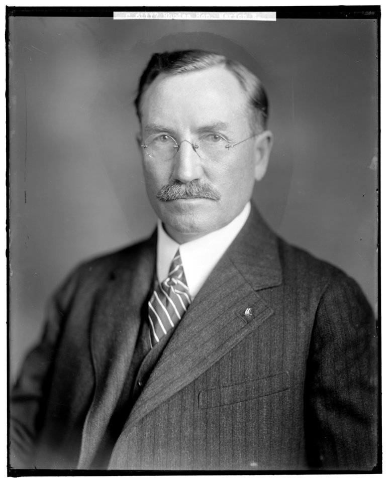 RHODES, MARION E. HONORABLE LCCN2016860439