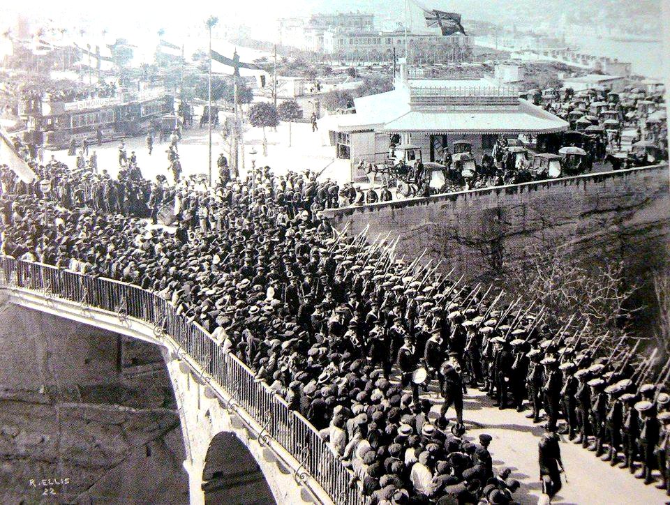 Richard Ellis, French Naval Squadron entering Kings Gate, 1912