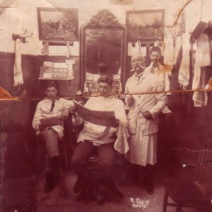 Richard Ellis, Cannavò barber shop