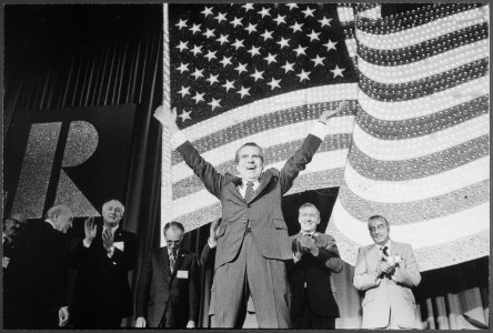 Richard M. Nixon at the National Association of Realtors convention in Washington D.C. - NARA - 194553 photo