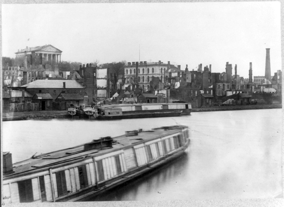 Richmond, Va. 1865. Burnt district LCCN93511696