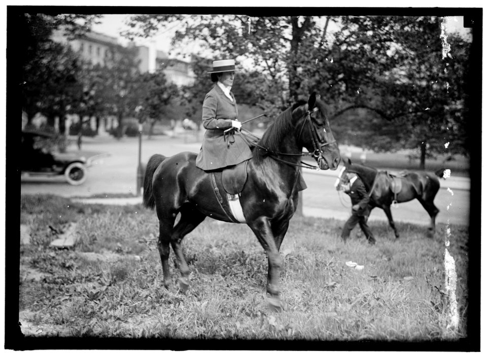 RIDING AND HUNT CLUB. MRS. GRANVILLE FORTESCUE LCCN2016866361