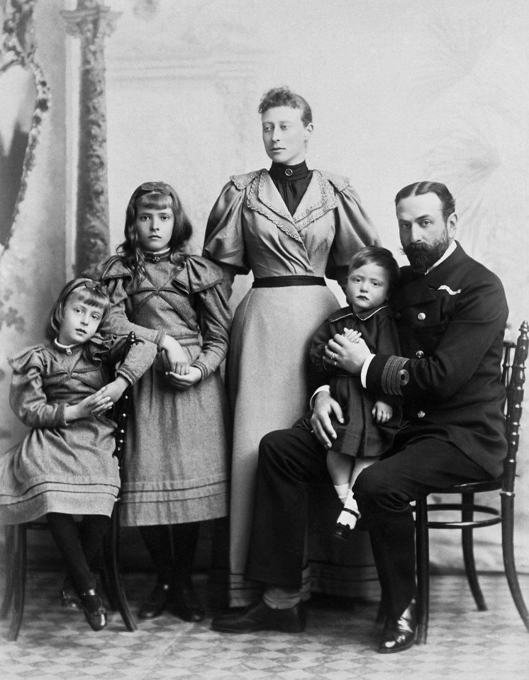 Richard Ellis, Family picture of Prince Louis of Battenberg, March 1895