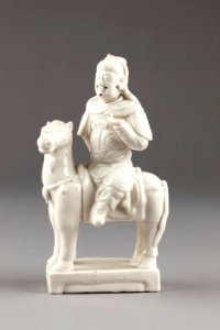 Ridande krigare i porslin gjord i Kina på 1700-talet - Hallwylska museet - 95543