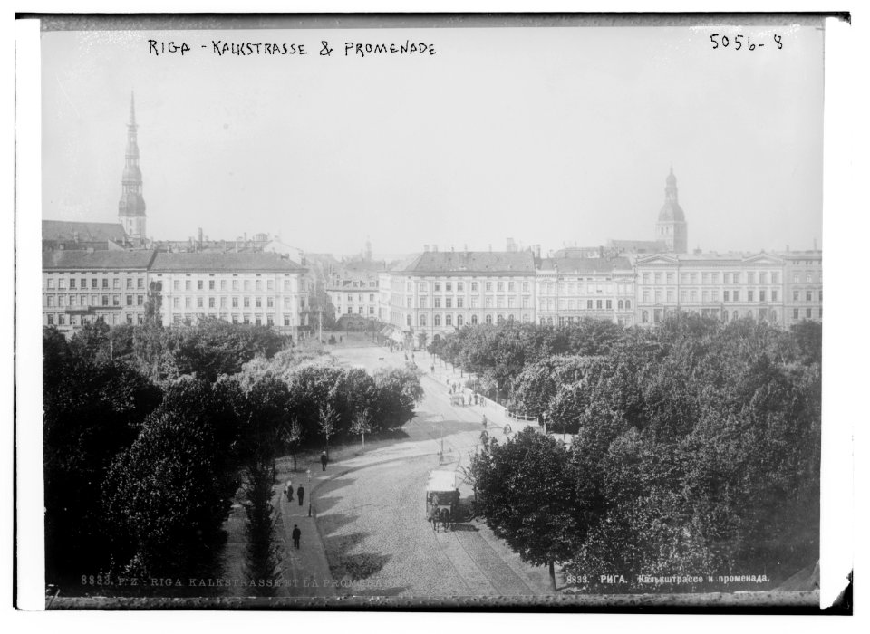 Riga - Kalkstrasse & Promenade LCCN2014709767