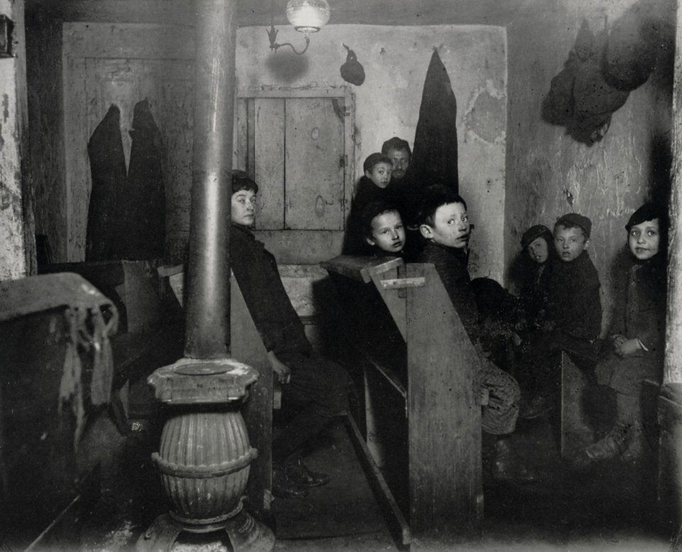 Riis, Jacob A. - Die Talmud Schule in der Hester Street (Zeno Fotografie)