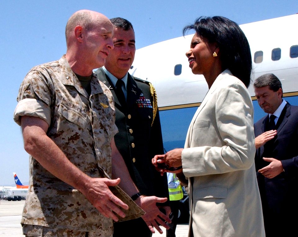 Rice speaks with troops after landing in Larnaca July 24 2006