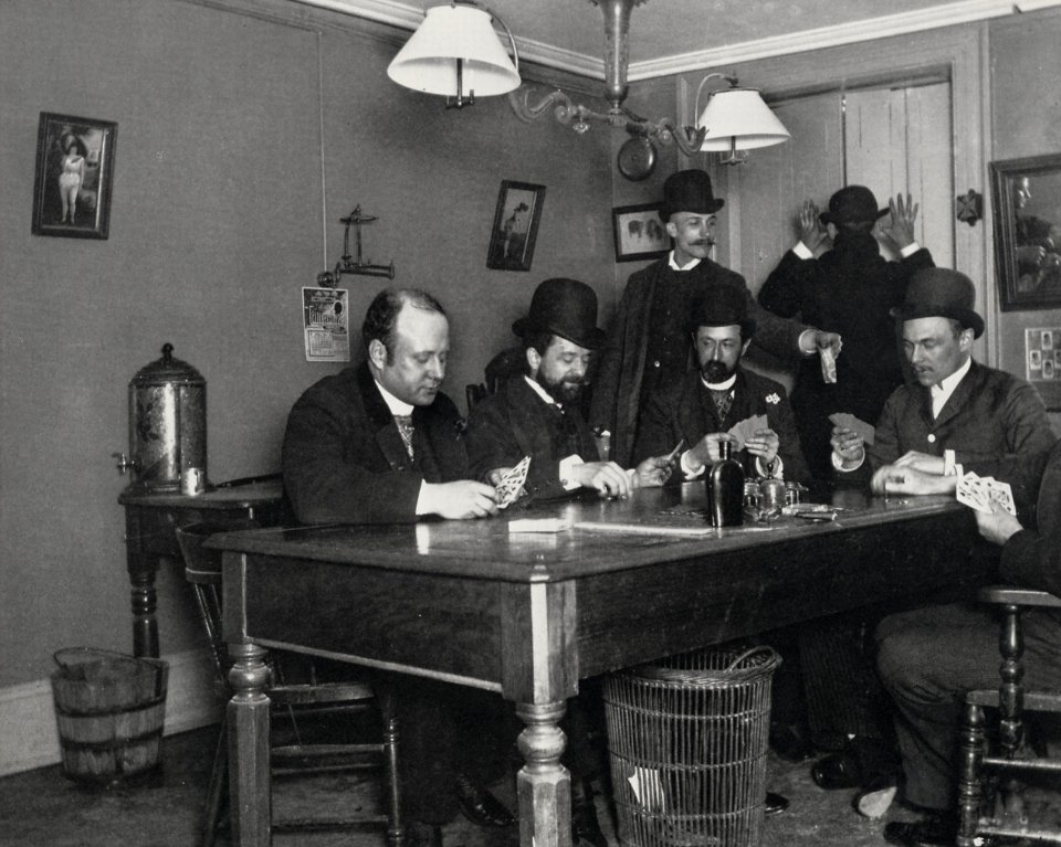 Riis, Jacob A. - Reporterbüro in der Mulberry Street 301, Dictionary of American Biograpy (Lexikon der amerikanischen Biograpie) (Zeno Fotografie)