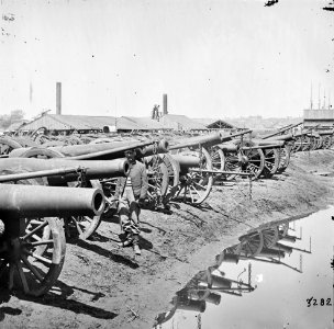 Richmond, Va. Captured siege guns at Rocketts4