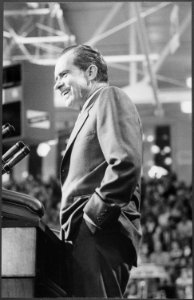 Richard M. Nixon giving a speech - NARA - 194696