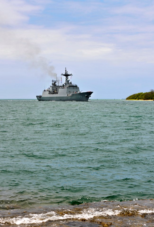 RIMPAC 2014 140520-N-WF272-013