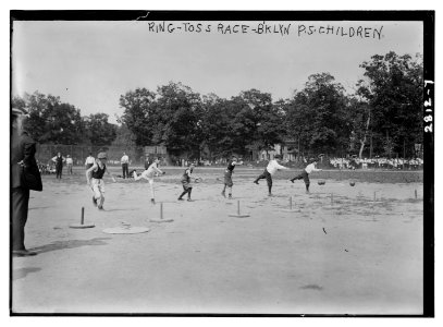 Ring-Toss Race - Brooklyn Public School Children - Field Day LCCN2014694068