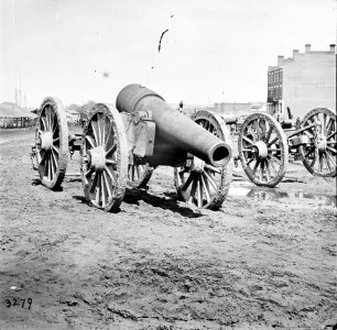 Richmond, Va. Captured siege guns at Rocketts