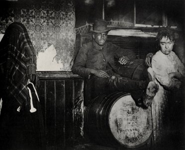 Riis, Jacob A. - Ein Black-and-Tan Sprung in »Afrika« (Zeno Fotografie)