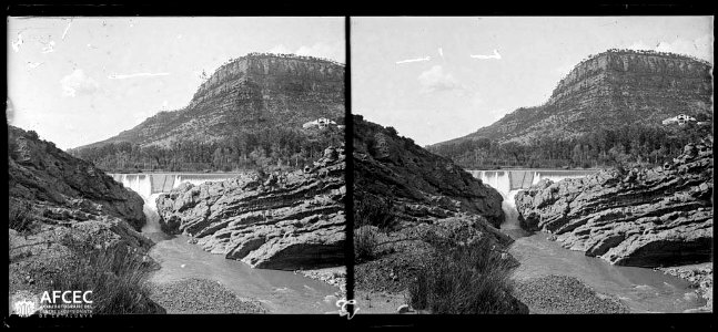 Riu Llobregat amb el Cairat i can Tobella al fons (AFCEC VINTRO B 00083)
