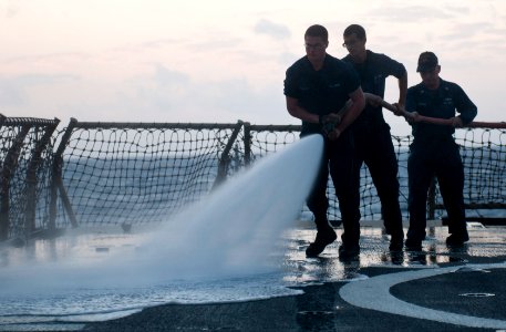 RIMPAC 2012 120801-N-LP801-001