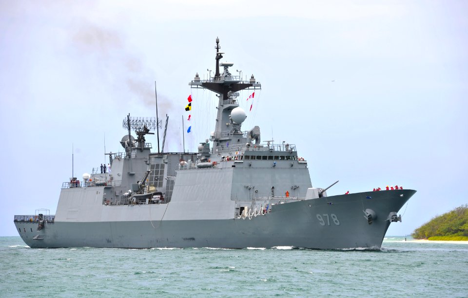 RIMPAC 2014 140520-N-WF272-015