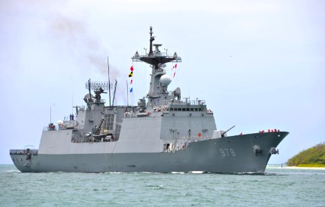 RIMPAC 2014 140520-N-WF272-015