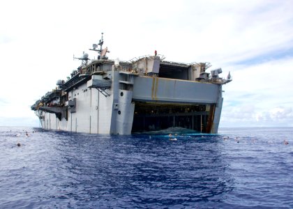 RIMPAC 2014 140813-N-EH218-065