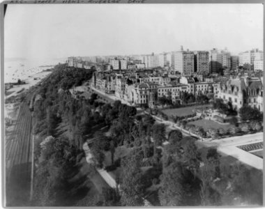 Riverside Drive, New York City LCCN2003674959