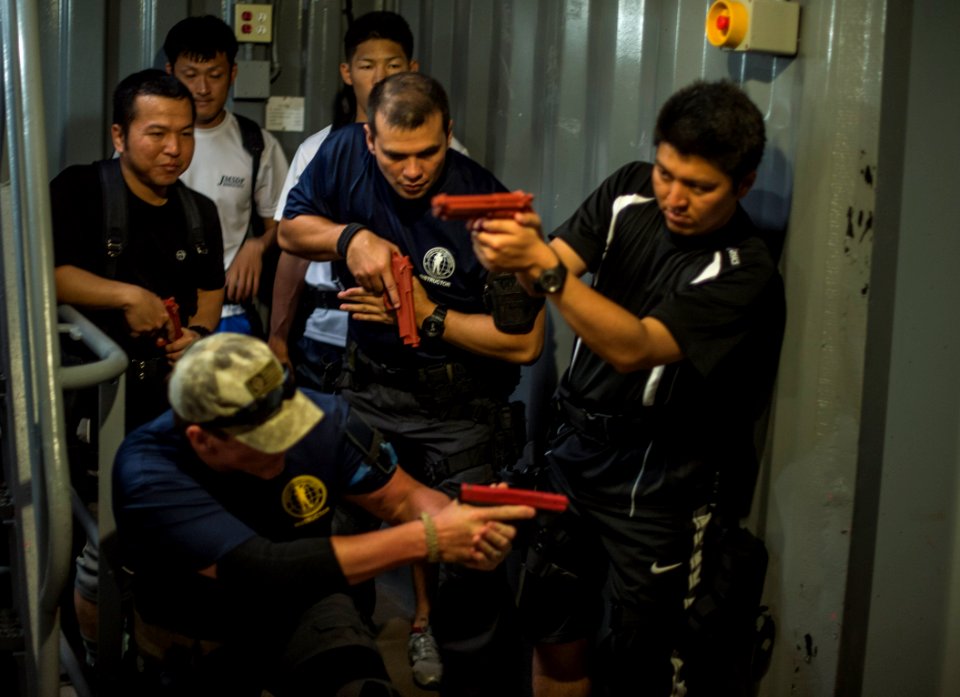 RIMPAC 2014 VBSS training 140702-N-PX130-121