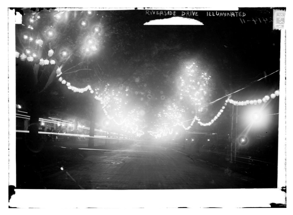 Riverside Drive Illuminated LCCN2014696673