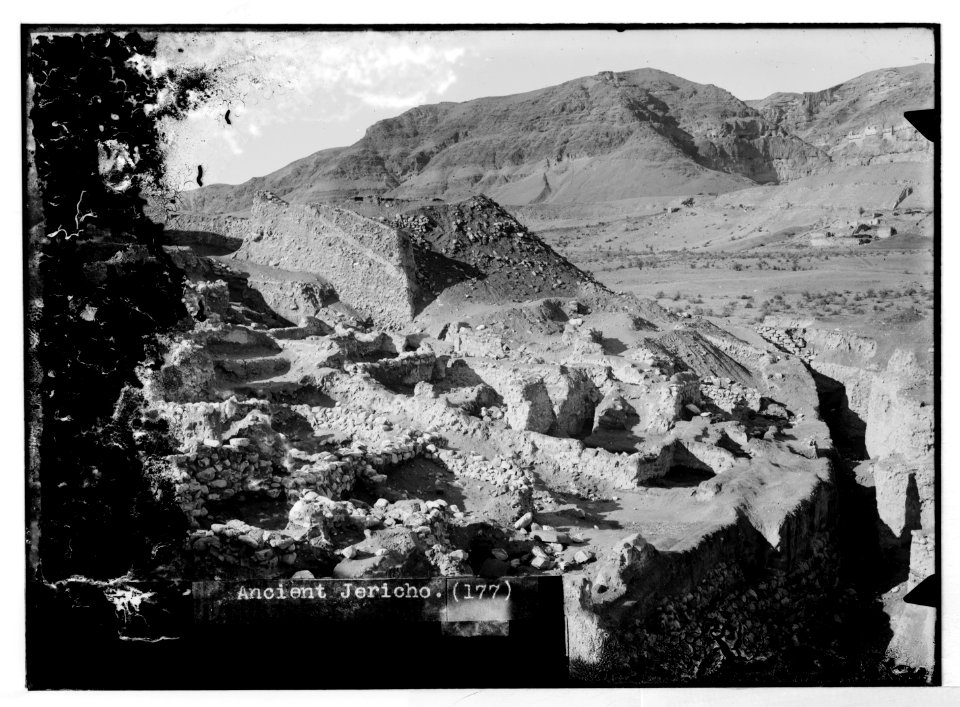 Road to Jericho (Er-Riha), etc. Ruins of ancient Jericho. LOC matpc.07524