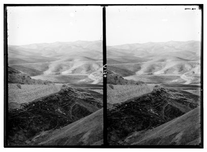 Road to Jericho, Jordan, etc. Olivet and wilderness from Good Samaritan's Inn. LOC matpc.05119