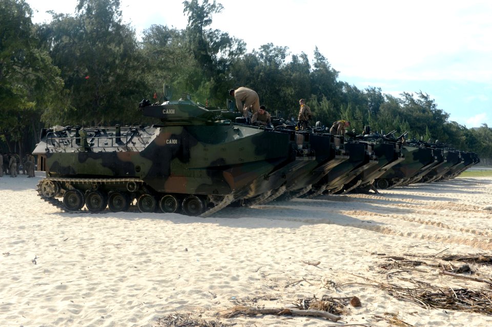 RIMPAC 2014 140727-N-UD469-132