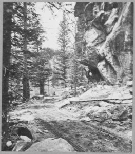 Roadway under Castle Rock, Boulder Canyon. Boulder County, Colorado. - NARA - 517498