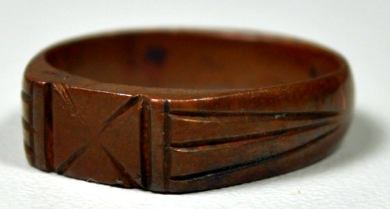 Ring aus dem Abzugsring einer Handgranate, item 2